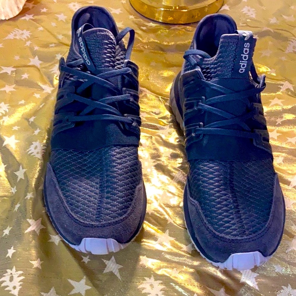 Adidas tubular